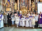 Biskup Bože Radoš na Nedjelju „Laetare“ krstio troje djece u župi Prelog